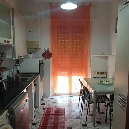 Gh San Francesco,intero Appartamento, Matrimoniale ,bagno E Cucina * Livorno