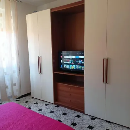 Gh San Francesco,intero Appartamento, Matrimoniale ,bagno E Cucina *